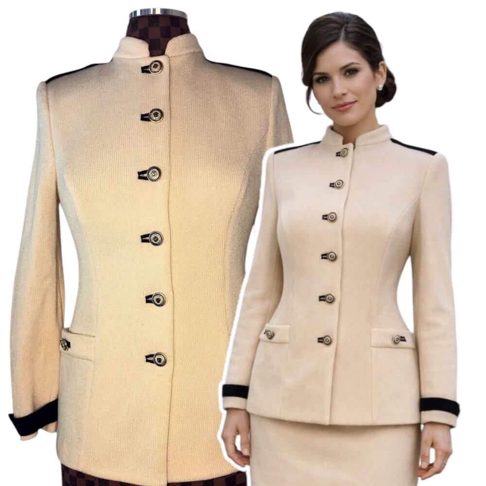 St. John Collection Knit Jacket Size 2 Santana Knit Military Cardigan White 2001